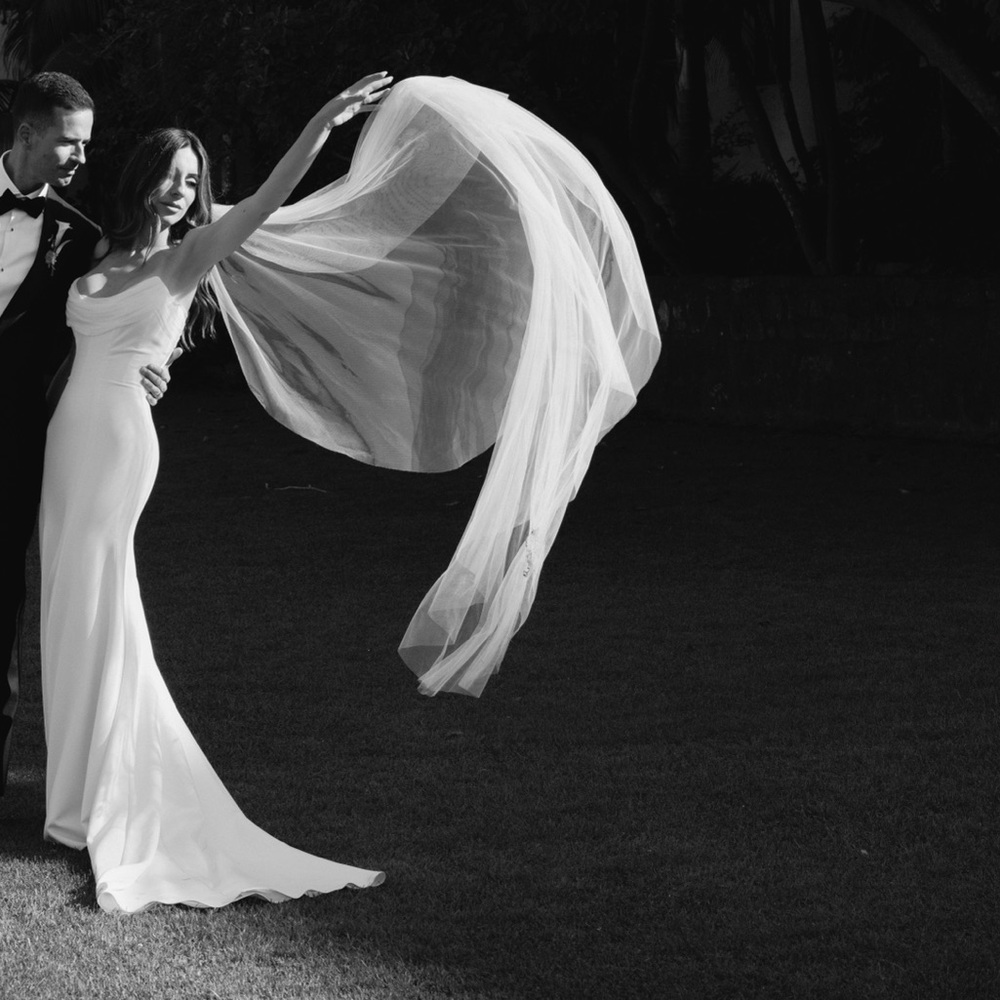 Sarah Seven - Mercury wedding dress retail $3700 excellent condition